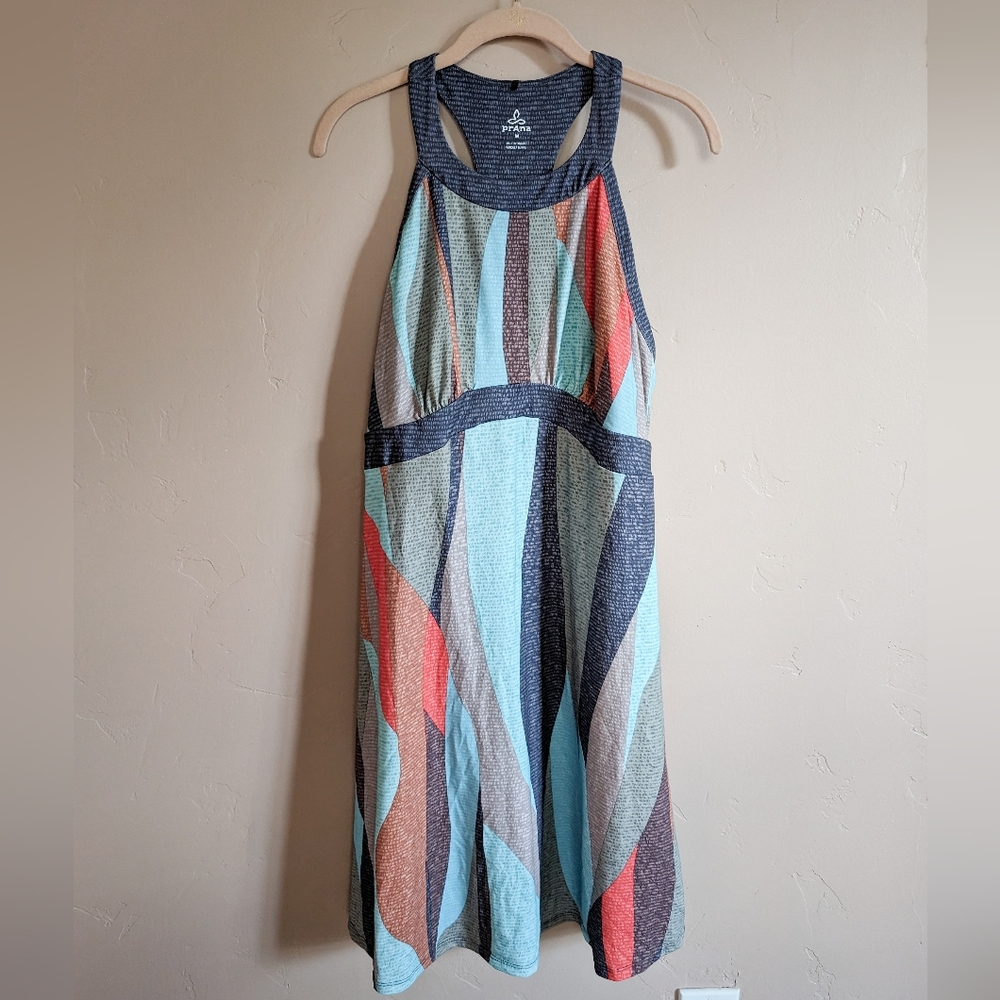 prAna Women's Calexico Athleisure Dress Size Med Built in Shelf Bra